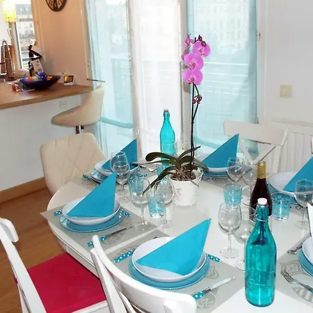 Apartment Dream Disneyland